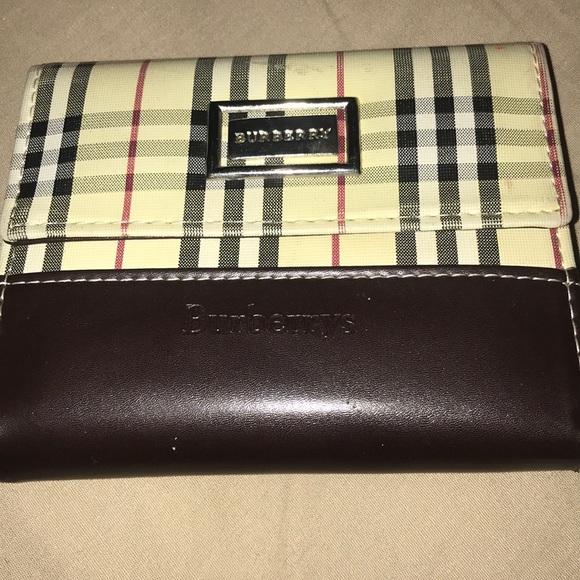Burberry wallet - Picture 1 of 5